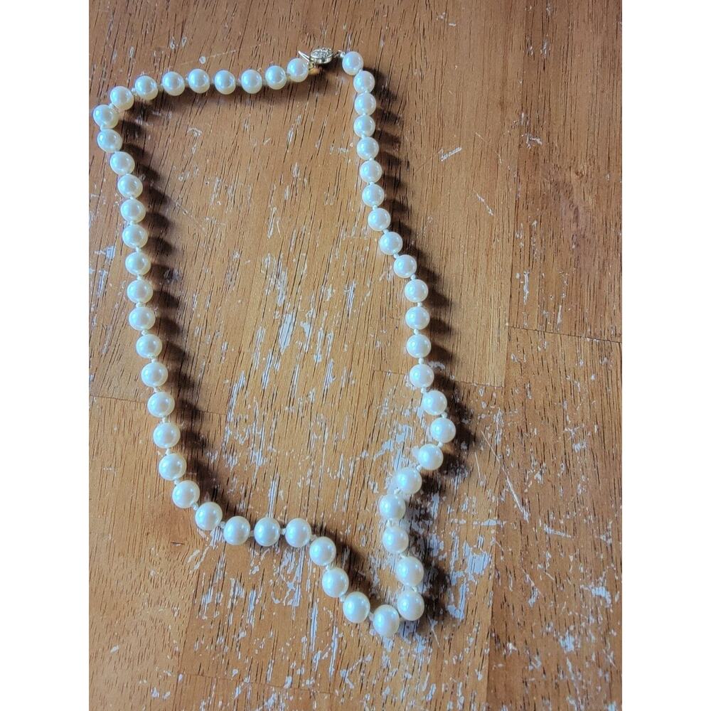 Vintage Costume Faux Pearl Necklace Ivory Color 20 Inches Long Read #1